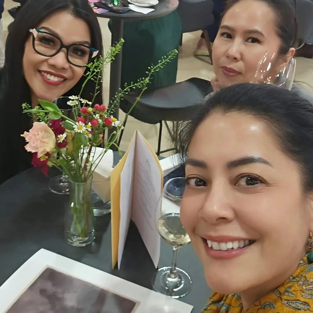 Pesona Lulu Tobing Tak Luntur (Credit: Instagram/lutob)