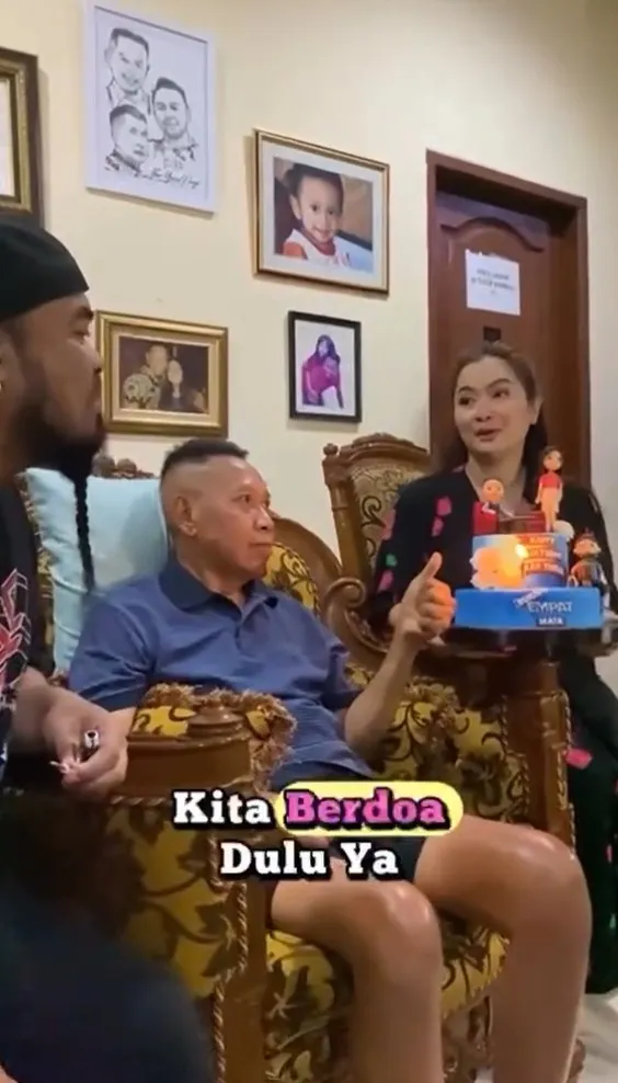 Vega rayakan ultah Tukul/instagram.com/peppy_beneran07