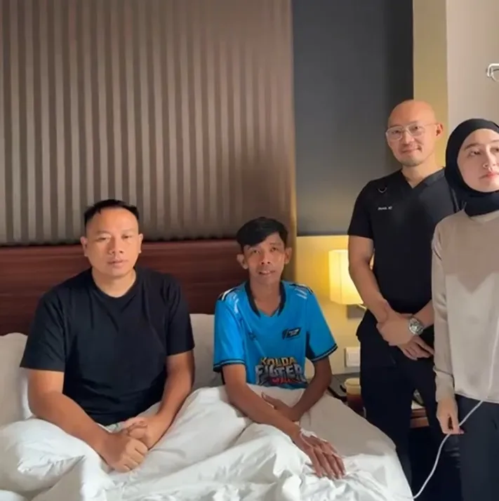 Vicky Prasetyo bersama Dede Sunandar © instagram.com/vickyprasetyo777