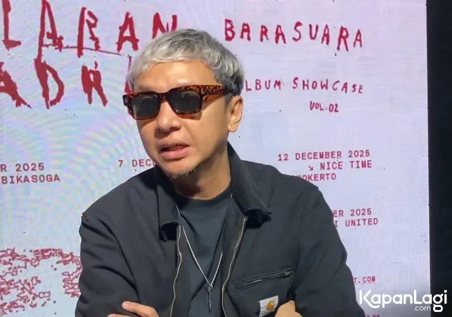 Iga Massardi Pakai Kacamata Hitam © KapanLagi.com/Fikri Alfi Rosyadi