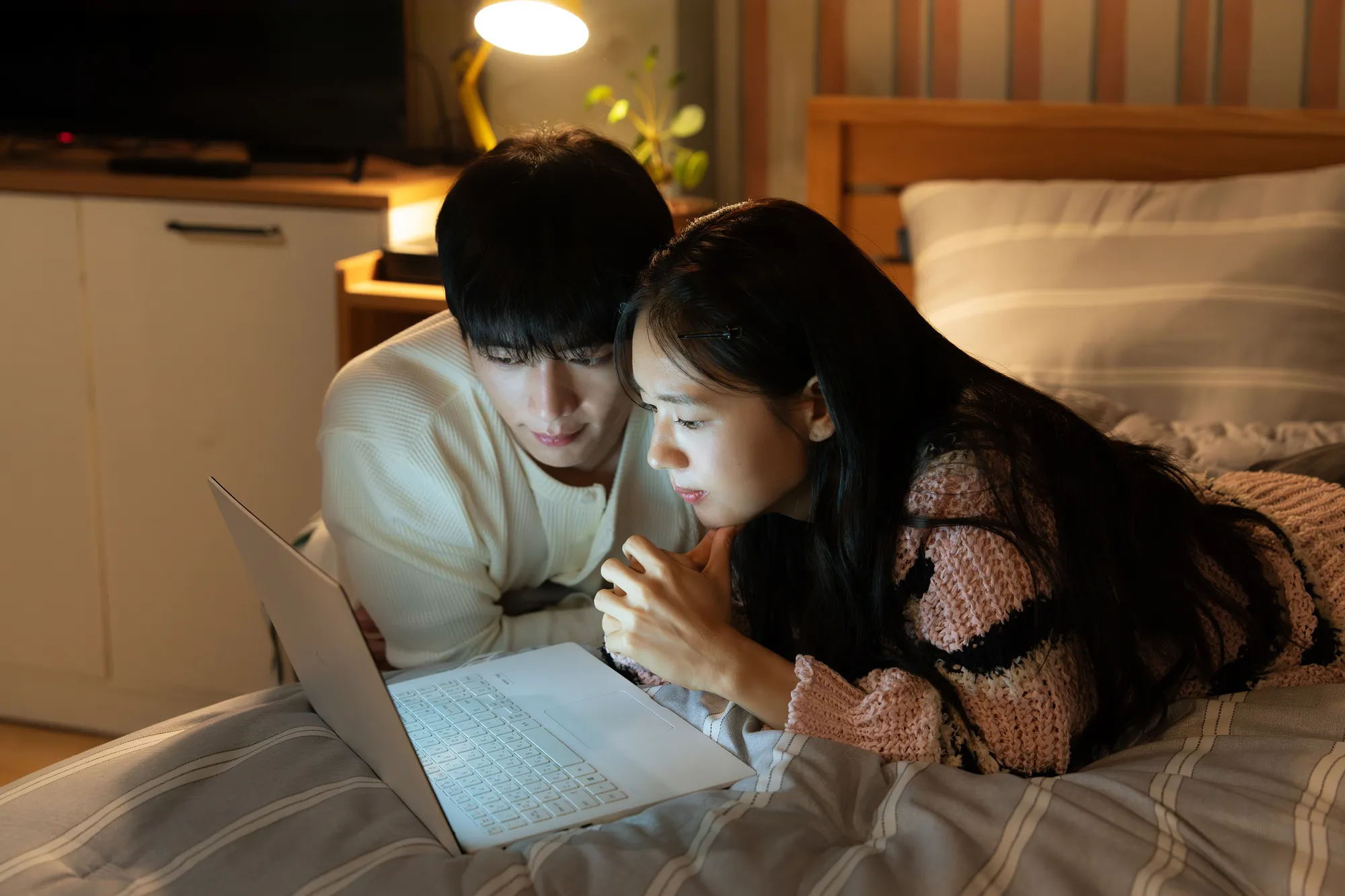 Seo Kangjun dan Ahn Eun Jin di A Love Other Than Yours (Foto: Prime Video)