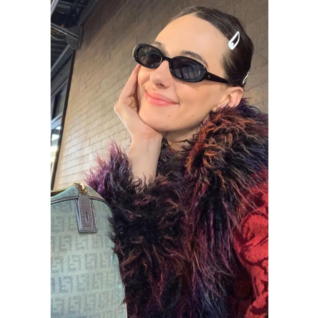 Dairona Eyewear Kacamata Hitam Cat Eye