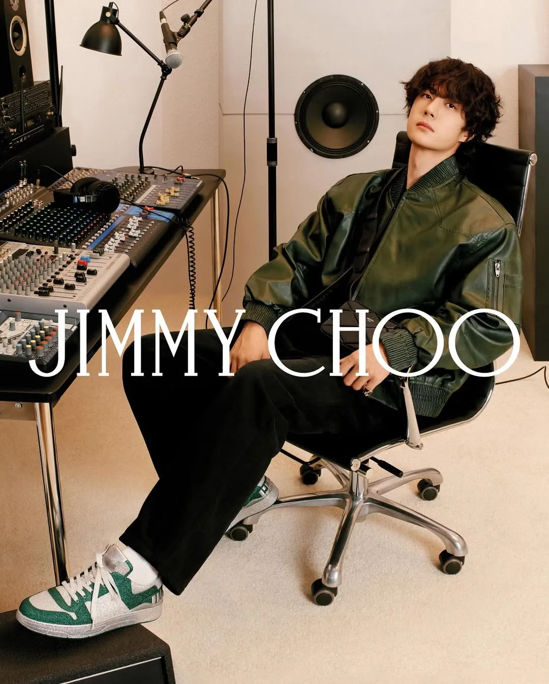 Wang Yibo - instagram.com/@yibo.w_85