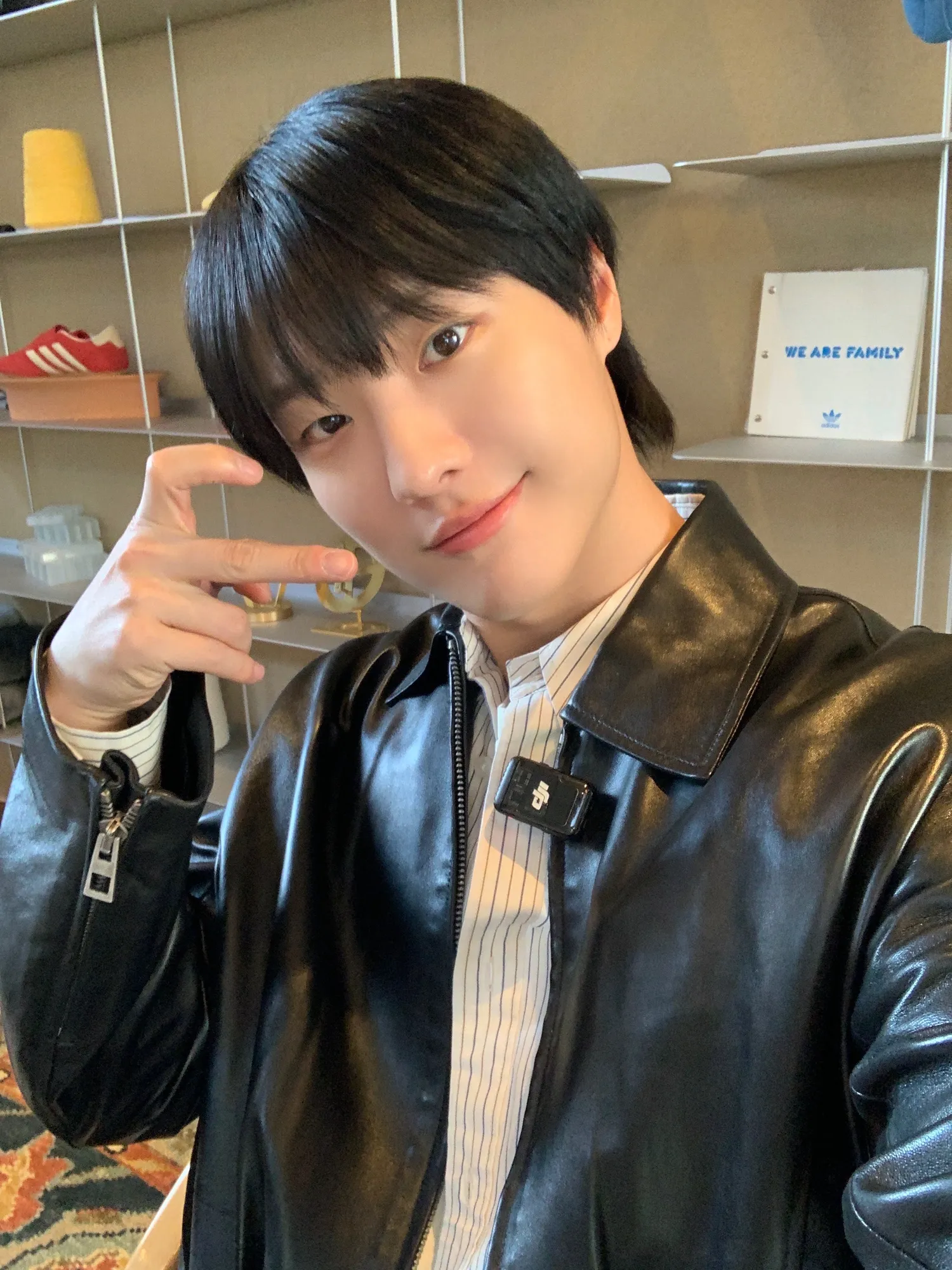 WOODZ Tersenyum © x.com/c_woodzofficial