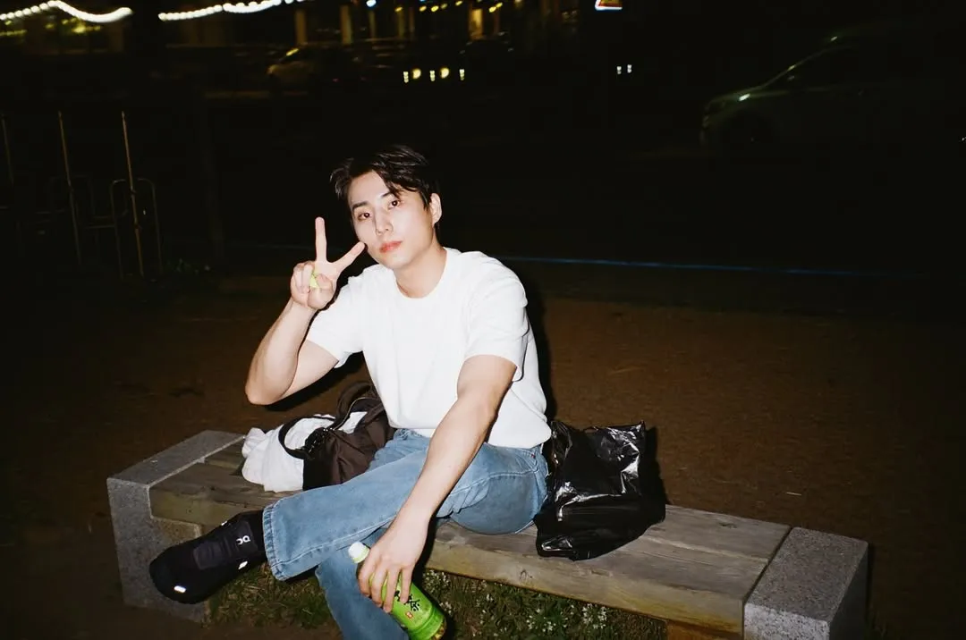 Young K DAY6 Jadi Member Baru di AMAZING SATURDAY (credit: instagram/from_youngk)