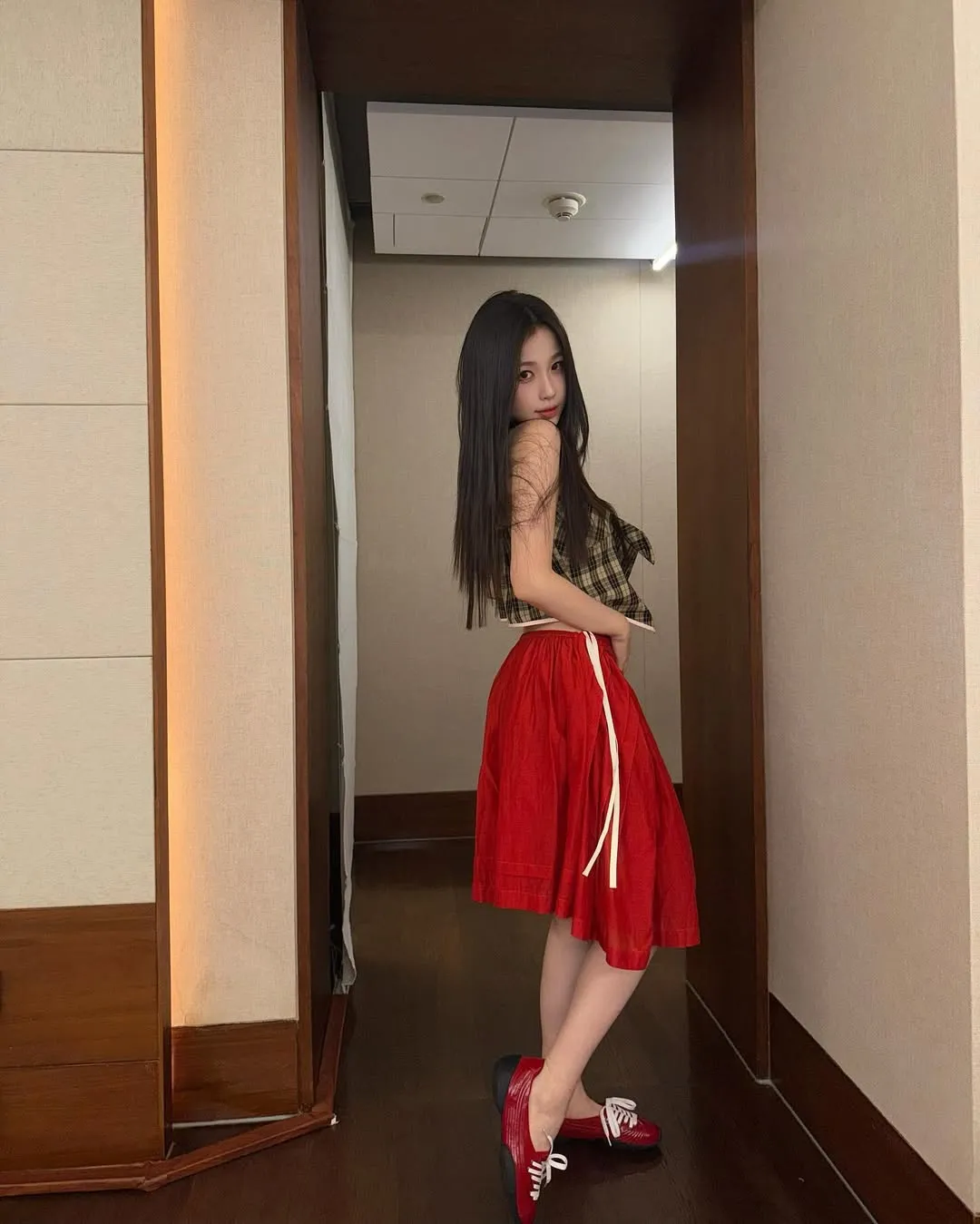 Esther Yu - instagram.com/@estheeerrrrr