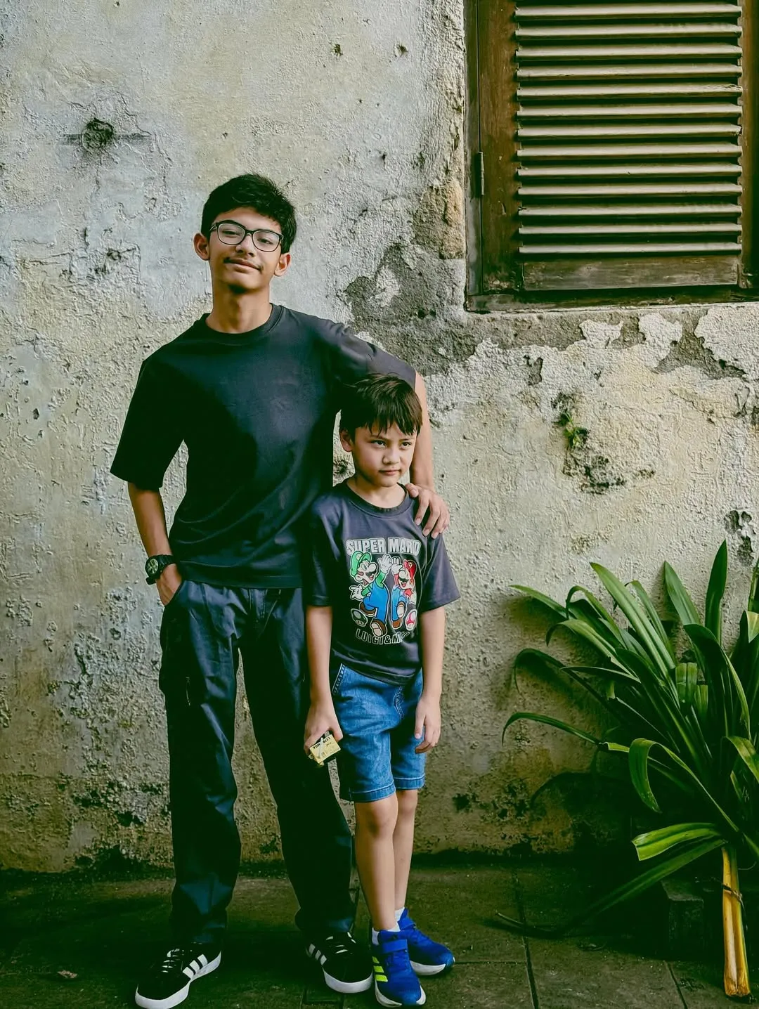 Anak-anak Zee Zee Shahab Makin Gede (credit: instagram.com/zeezeeshahab)