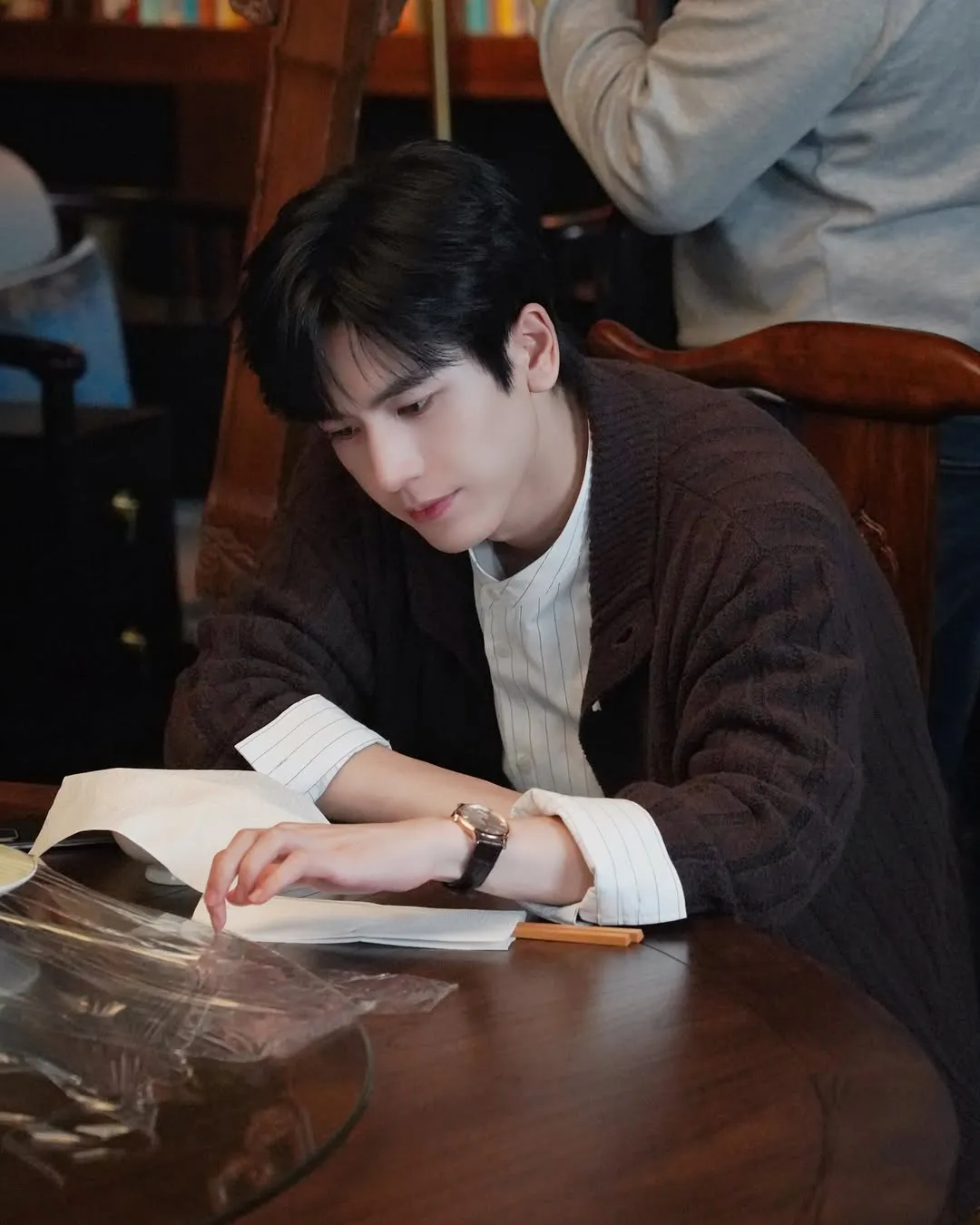 Zhang Linghe pernah menjadi asisten bahasa Inggris/Instagram @zhanglinghe__1230