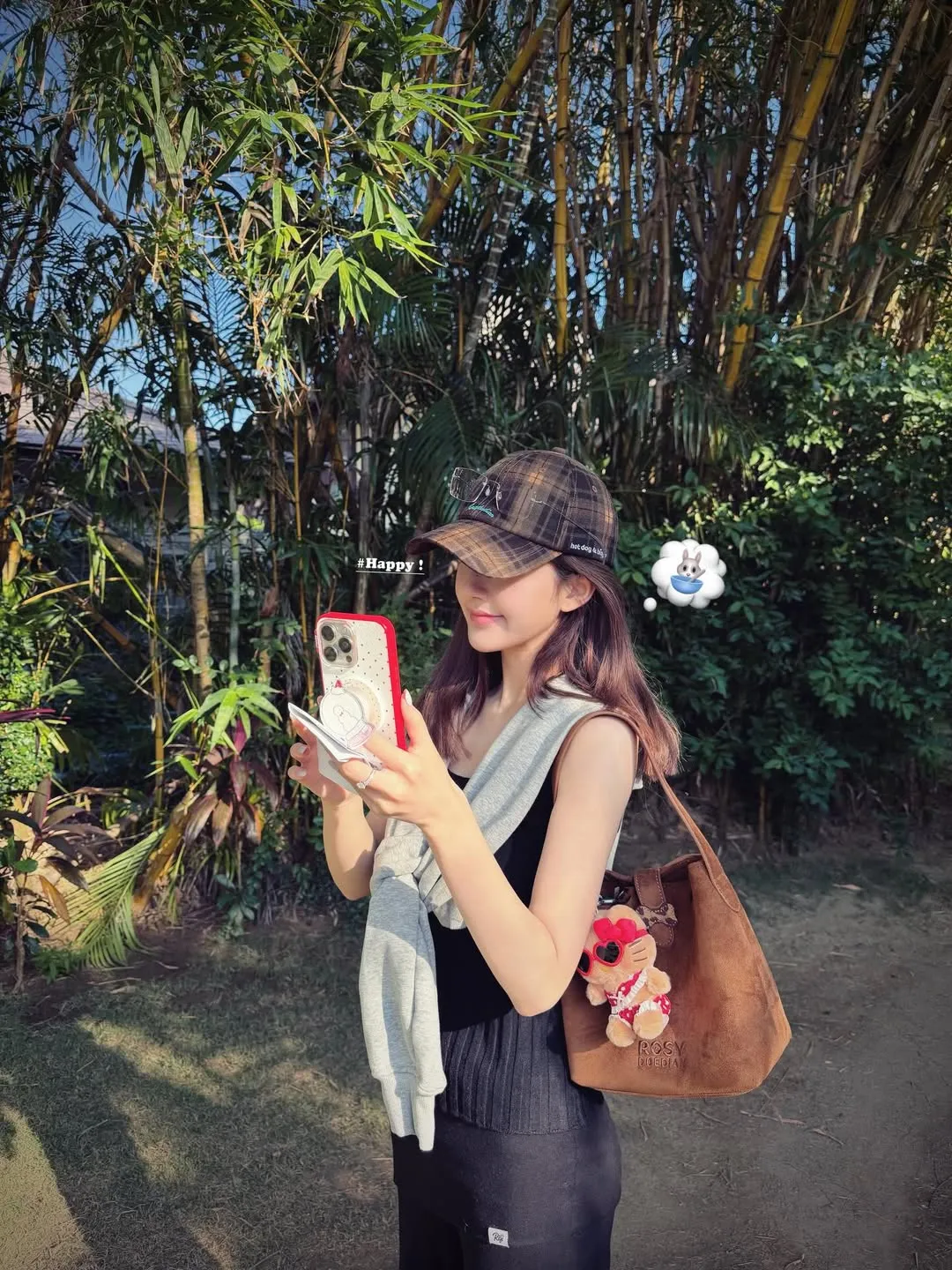 Zhao Lusi dikabarkan memberi hadiah handphone mewah (credit:instagram.com/rooosyzh09)