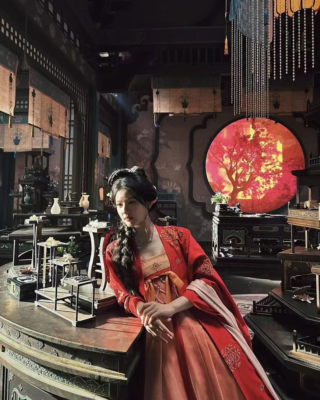 Zhao Lusi INVERTED FATE/cr: Instagram @rooosyzh09