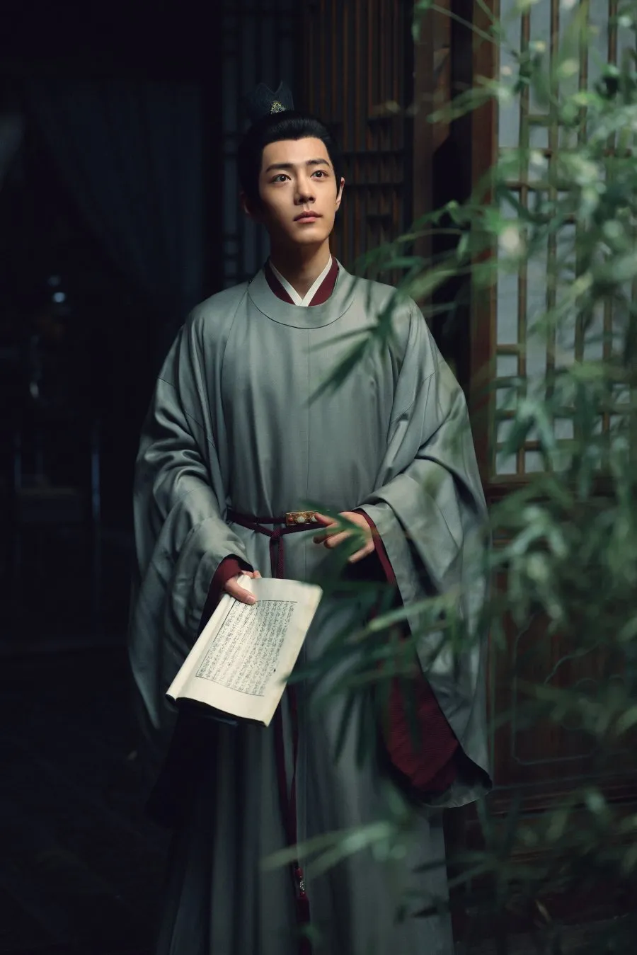 Xiao Zhan di drama China Legend of Zang Hai - mydramalist