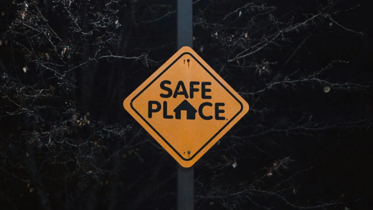 Safe Zone (Photo by Veronica on Unsplash)