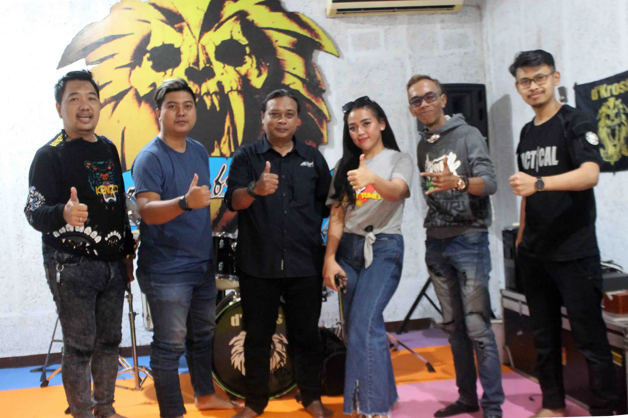 Clara Gopa & D'Kross (KapanLagi.com/Darmadi Sasongko)