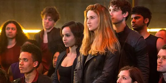 Ups, Shailene Pukul Leher Miles!