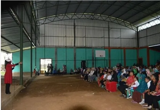 (c) instagram/puti_soekarno