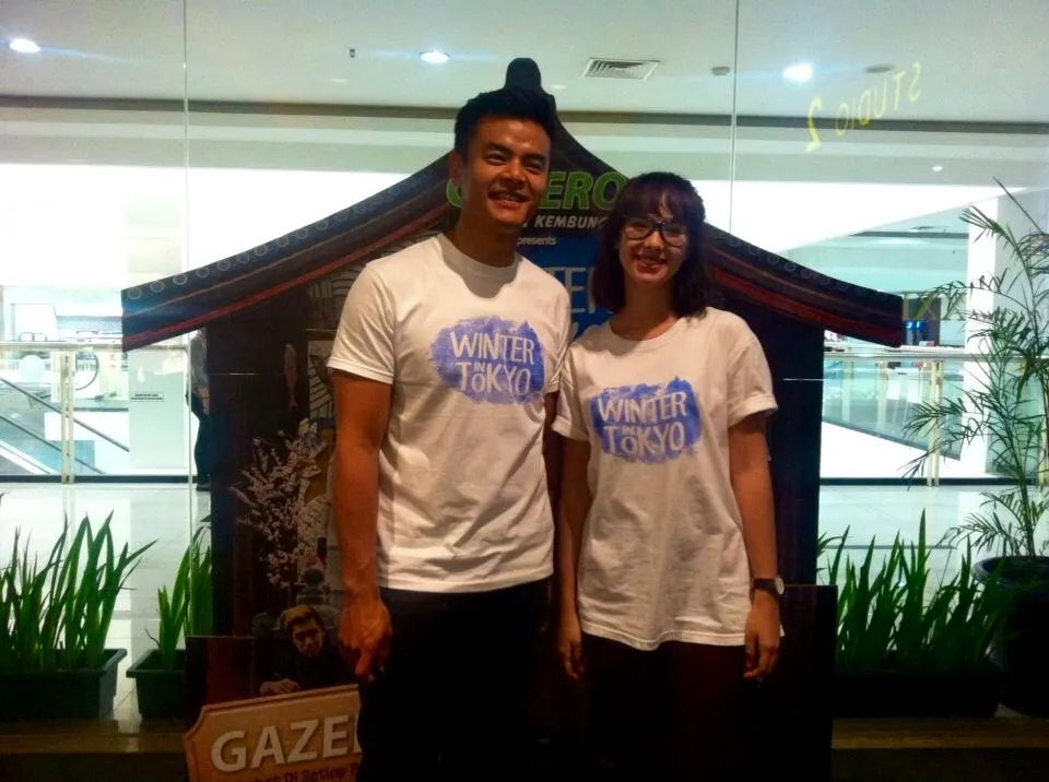 Takjub dan salut dengan antusias yang ada, Pamela Bowie - Dion Wiyoko hadir secara tiba-tiba untuk mengejutkan para penonton © KapanLagi.com/Sahal Fadhli