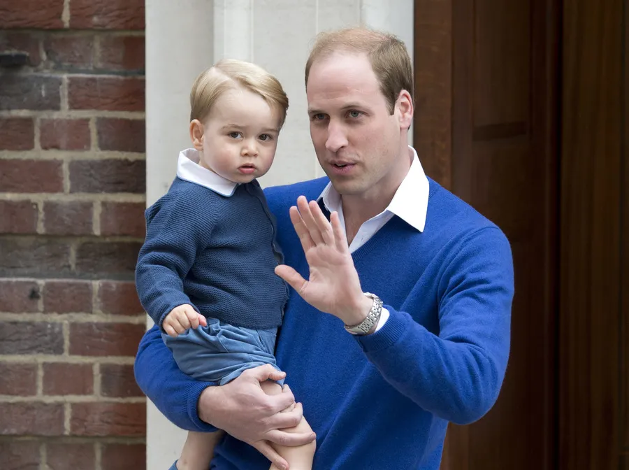 Pangeran William lebih emosional setelah punya anak © Splashnews.com