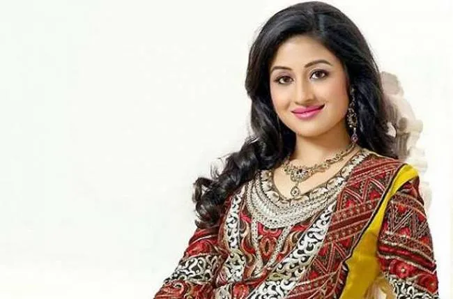 Paridhi Sharma menilai sosok ibu adalah tonggak kehidupannya @tellychakkar.com