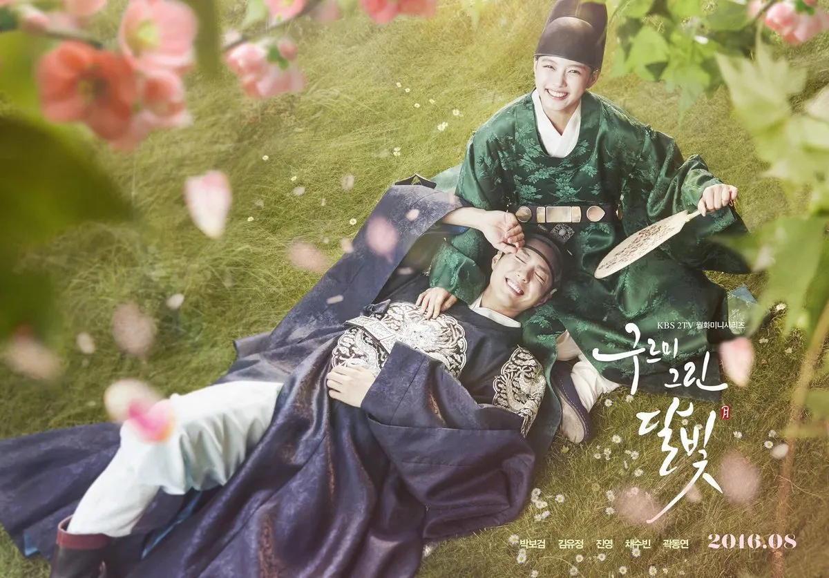 Poster romantis dari Moonlight Drawn by Clouds © KBS2
