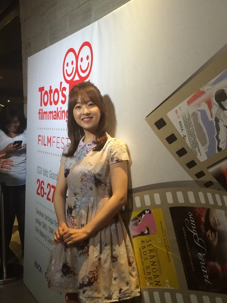 Wah, ternyata Park Bo Young suka makan sambal dan kagum dengan Monas nih. ©KapanLagi.com/Nuzulur Rakhmah