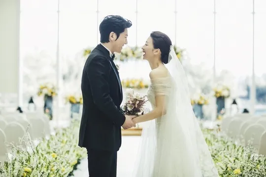 Park Ha Sun diperkirakan melahirkan di musim gugur © Fly Up Entertainment