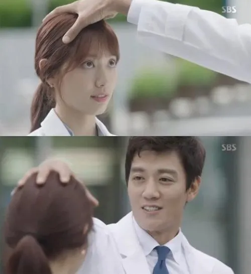 Doctros pertahankan posisi pertama meski alami penurunan rating. ©hancinema.net