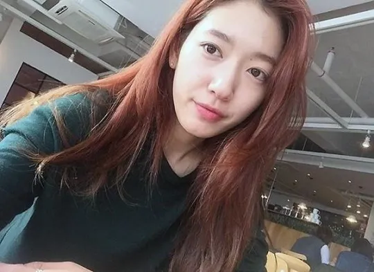 Wajah polos tanpa make up, Park Shin Hye tetap mempesona. © instagram/ssinz7