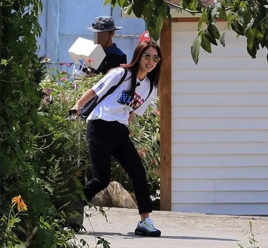 Park Shin Hye bakal jadi bintang tamu di episode 18 Three Meals a Day. © soompi.com