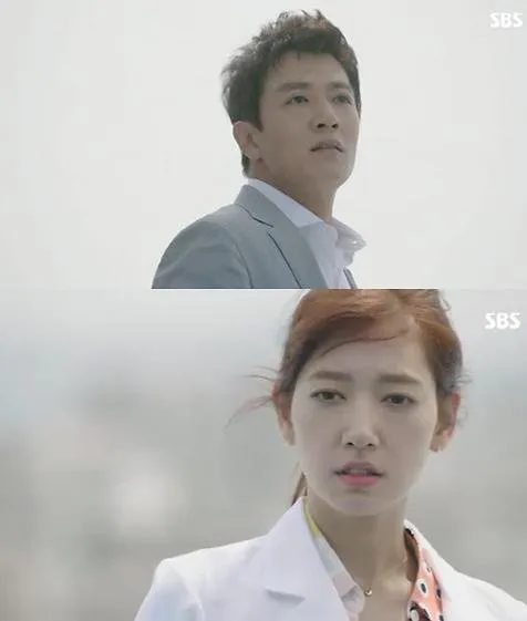 Pertemuan pertama Park Shin Hye dan Kim Rae Won setelah 13 tahun. ©hancinema.net