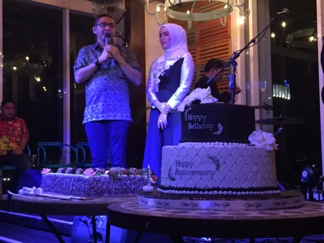 Pasha merayakan 7 tahun pernikahan dan ulang tahun istri yang ke-29 tahun. (Credit: KapanLagi.com/Fikri Alfi Rosyadi)