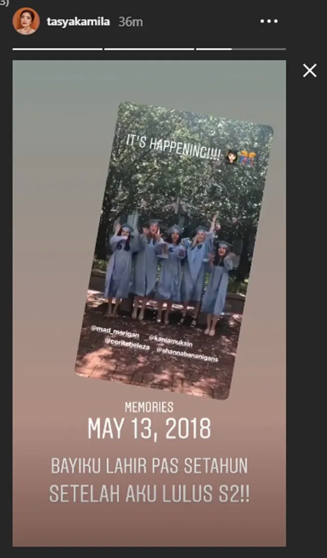 Tasya Kamila saat lulus S2 (credit: instagram.com/stories/tasyakamila)