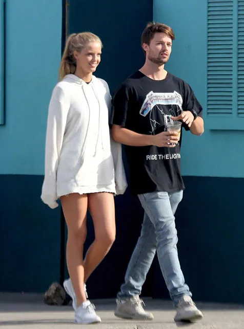Patrick dan Abby saat berkencan di Venice © dailymail.co.uk