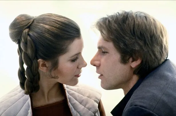 Carrie pernah menjalin hubungan terlarang dengan Harrison © Allstar Picture Library via Mirror