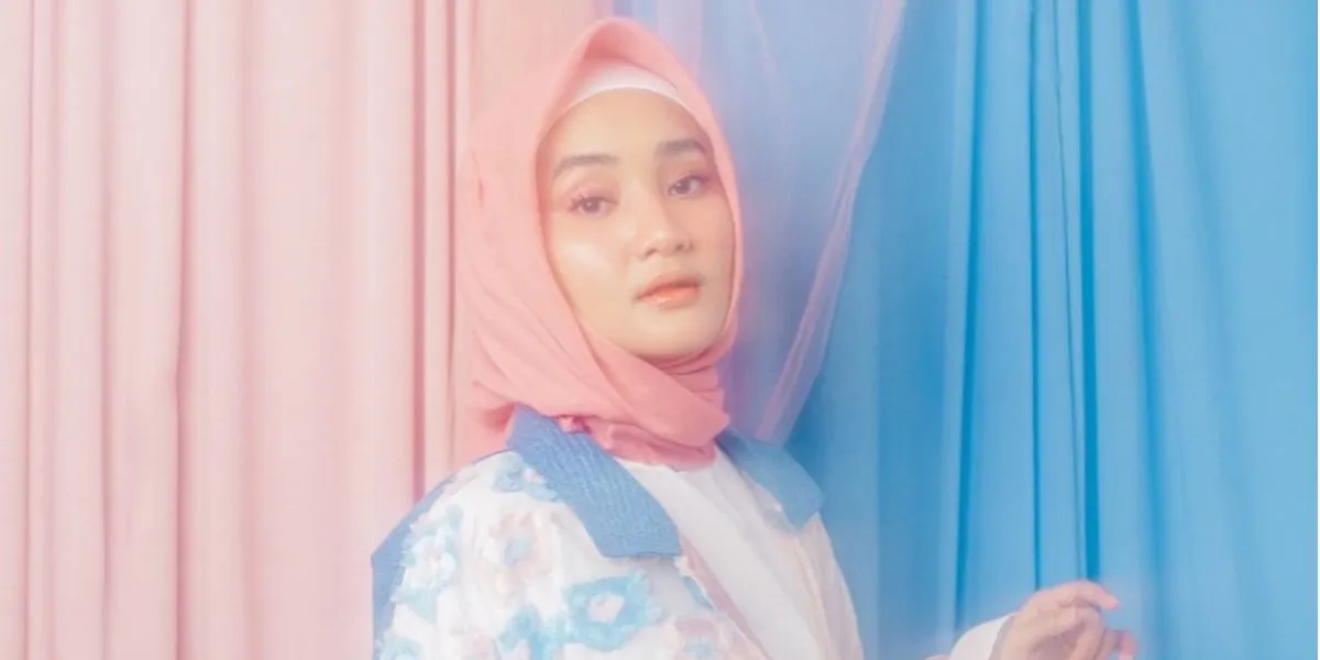 Fatin Shidqia - Pelangi dan Hujan