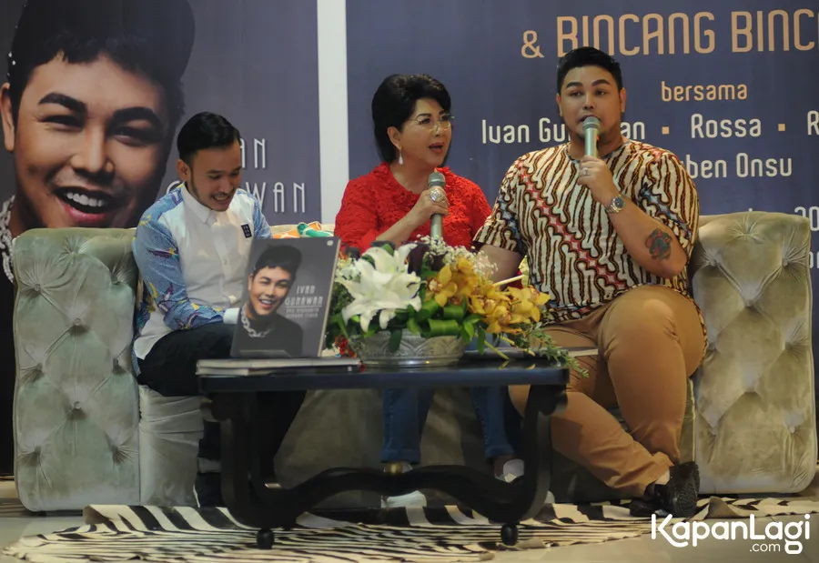 Ivan Gunawan meminta warisan berlian kepada Titiek Puspa. ©KapanLagi.com/Bayu Herdianto