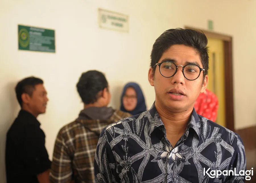 Yoshua Tampubolon, pengacara Dominique © KapanLagi.com®/Bayu Herdianto
