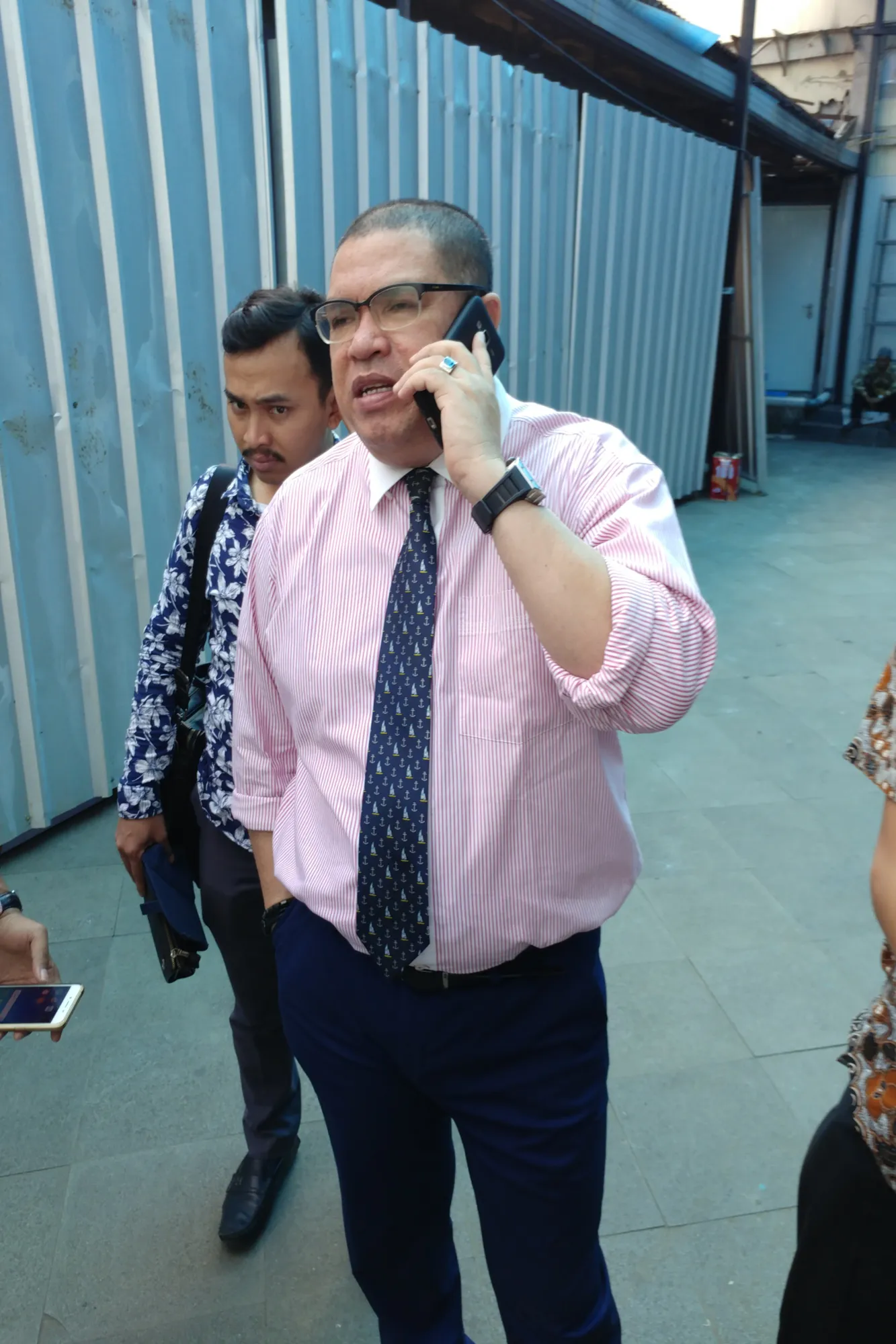 Pengacara Razman membicarakan tentang masalah Kalina dan Chika © KapanLagi.com®/Akbar Prabowo Triyuwono