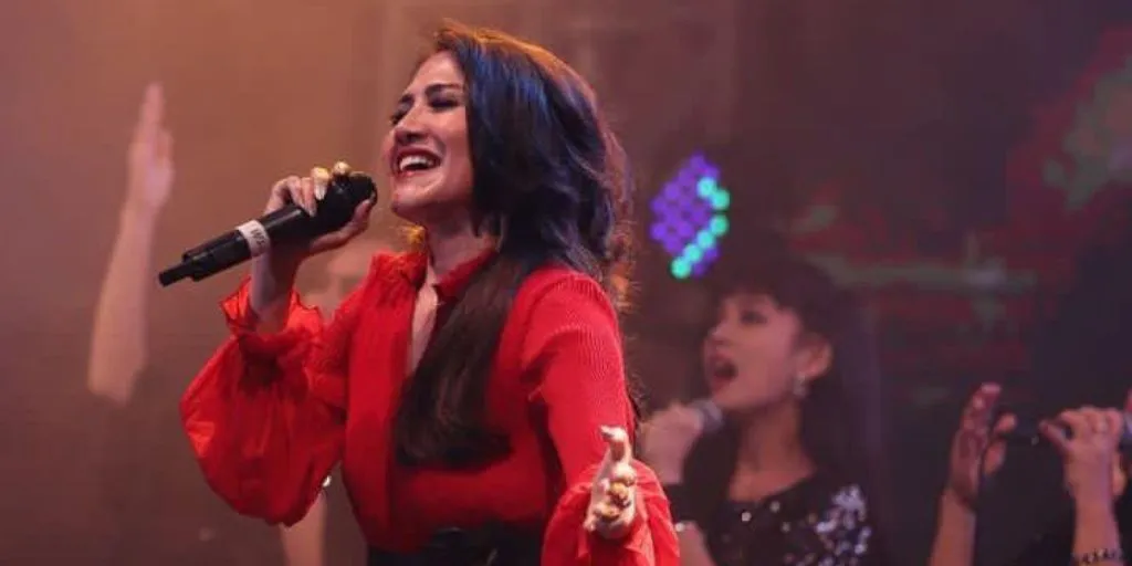 Jacqlien Celosse - Penolong Hidupku