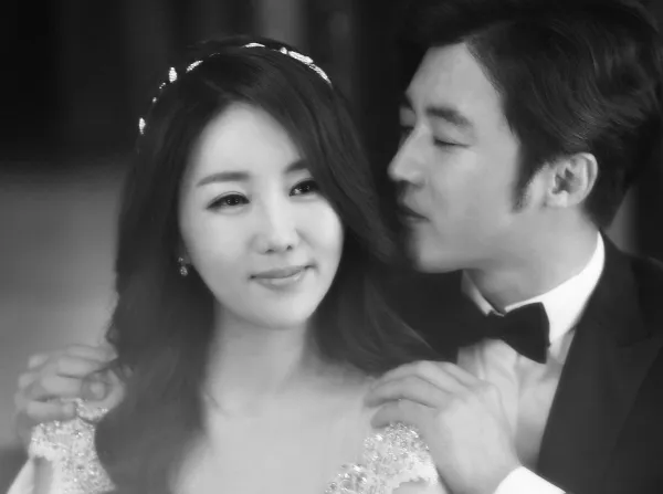 Selamat menempuh hidup baru untuk pasangan Ahn Jae Wook dan Choi Hyun Joo. ©dramafever.com
