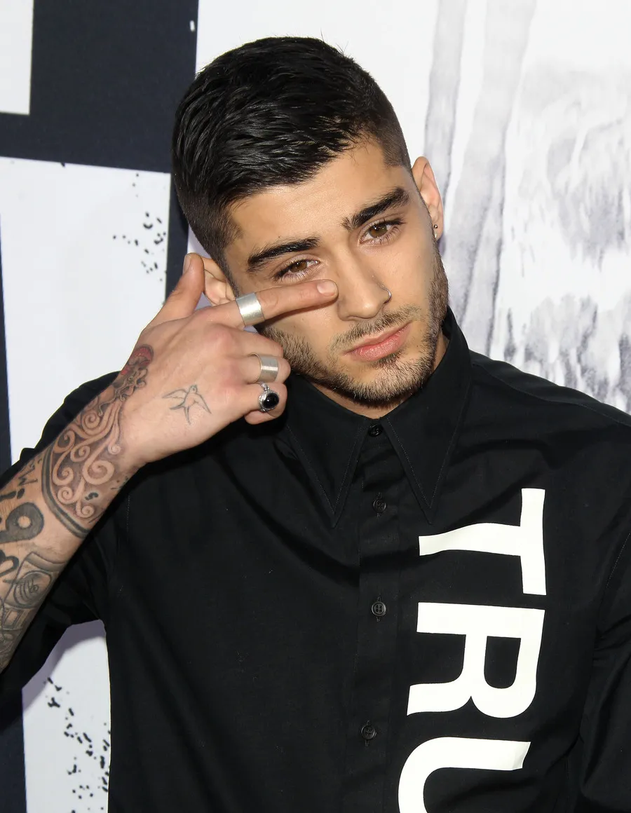 Zayn sengaja ingin Perrie cemburu © Splashnews.com