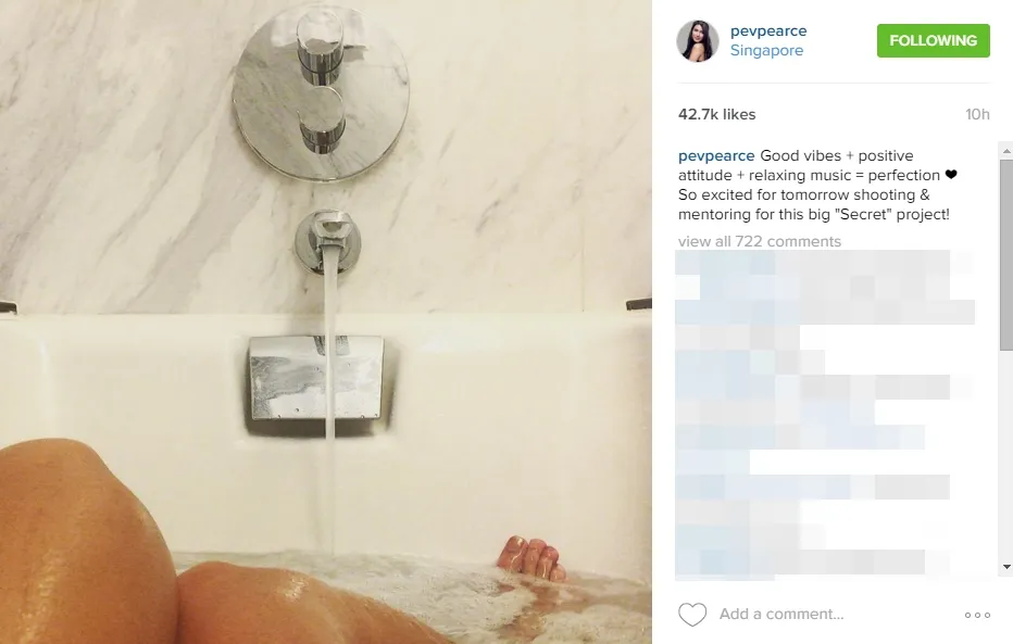 Foto mandi Pevita, kakinya hot menggoda. ©instagram/pevpearce