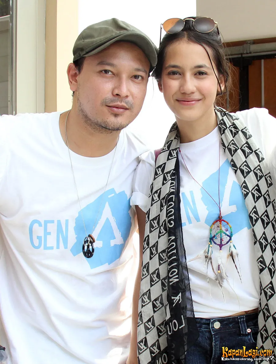 Pevita Pearce dan Banyu Biru