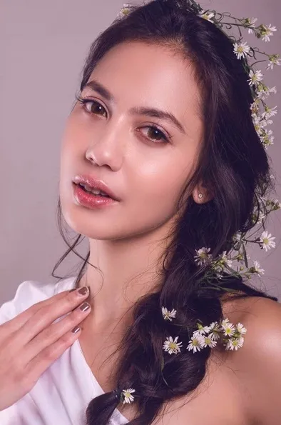 Pevita Pearce sukses membintangi banyak judul film box office tanah air. /©instagram.com/pevpearce