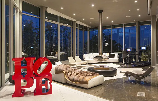 Inilah salah satu sudut rumah Pharrell @ dailymail.co.uk via The Agency