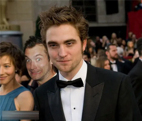 Robert Pattinson