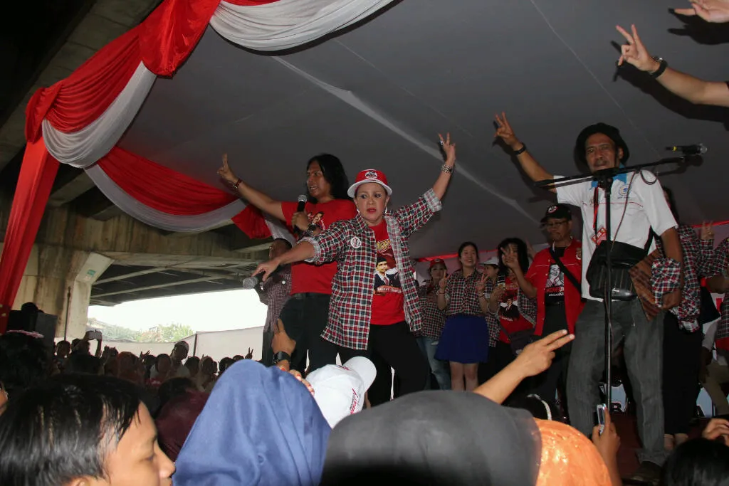 Bagi Mpok Atiek, asal Jokowi jadi Presiden dia rela tinggalkan job foto: Hendra Gunawan/KapanLagi.com®