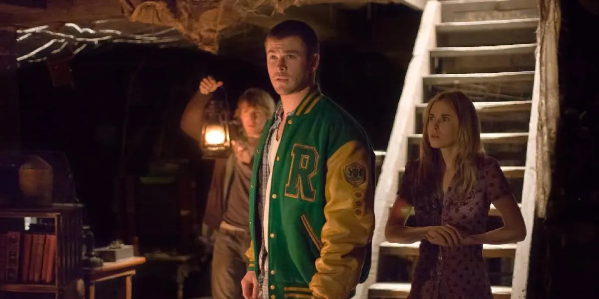 10 Funniest Comedy Horror Films That Can Be Halloween Friends, Make You Laugh