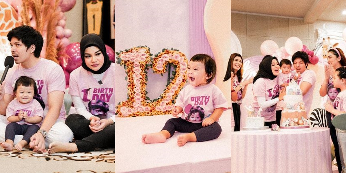 10 Portraits of Ameena's First Birthday Celebration, Aurel Hermansyah and Atta Halilintar's Daughter, Big Family Wearing Pink Shirts with Birthday Girl Picture