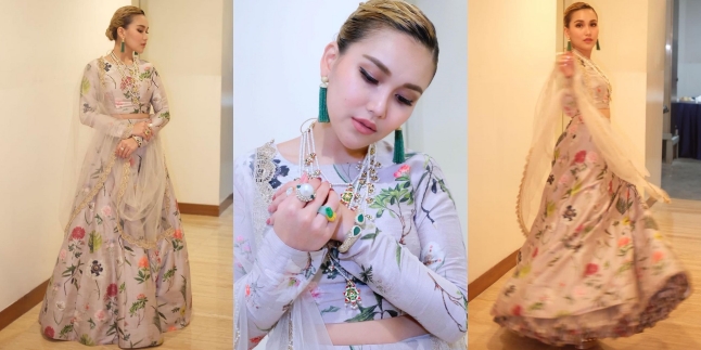 11 Portraits of Ayu Ting Ting Wearing Indian Dresses, Like a Bollywood Star - Flood of Praise from Netizens: Mrs. Gunawan is Truly Enchanting