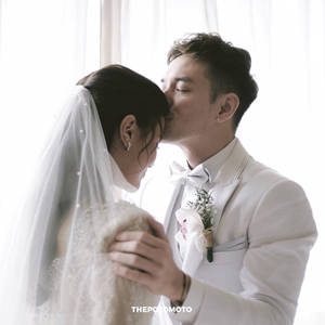 13 Portraits of Audi Marissa and Anthony Xie's Dream Wedding that Look So Harmonious: Regardless of the Judgmental Comments from Netizens